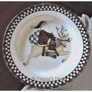 Debbie Mumm Sakura Dessert Plate Santa’s Spirit